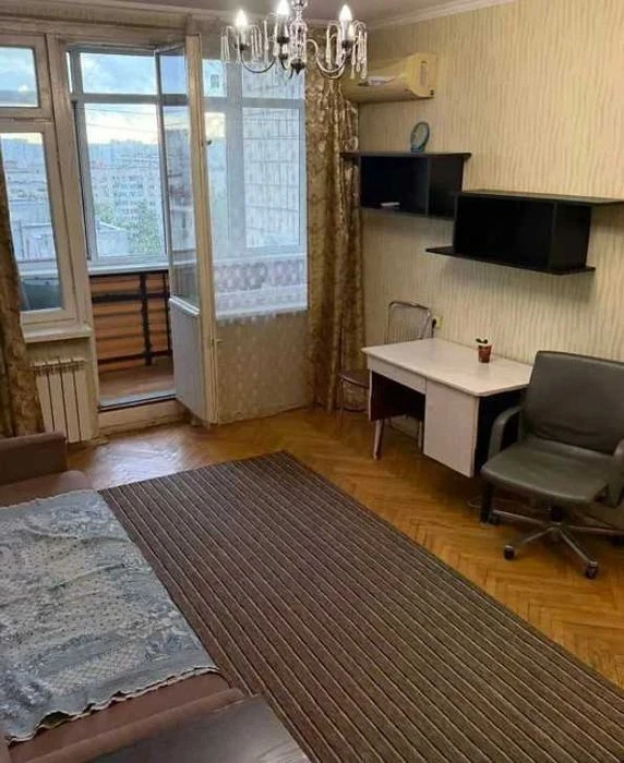 • 1-кімнатна квартира 36.2 кв. м на вул. Солом'янська, 22
