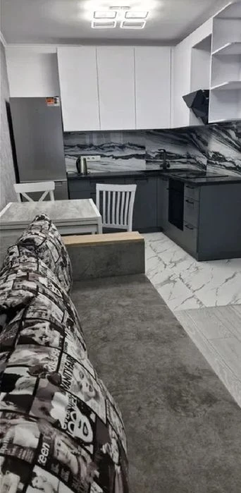 Продам 1 к. квартиру в ЖК Скай Сити, ул. Варненская