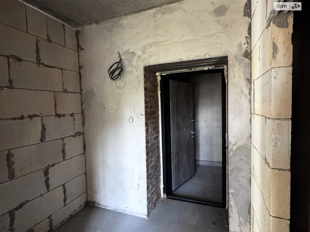 Продаж Квартира Бам