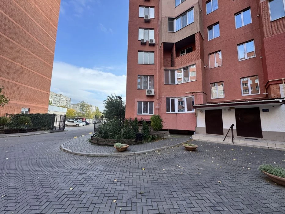 Продаж 1 квартири Магелан