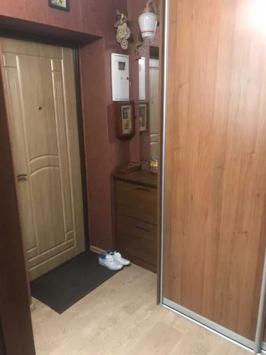 Продам 2 к. квартиру Мира метро Тракторный завод ХТЗ Сертифи