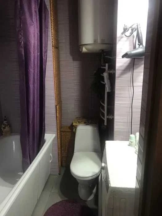 Продам 2 к. квартиру Мира метро Тракторный завод ХТЗ Сертифи