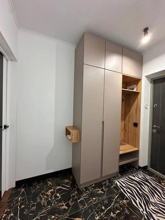 Велика 1 кім. кв 3 поверх вул.Потічна