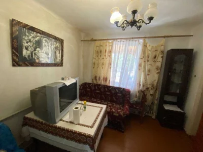 Продаж земельної ділянки + будинок Великі Гаї $150 000