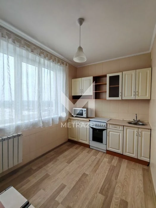 Продам 2комн.квартиру, Алексеевка, метро Победа, 93404-