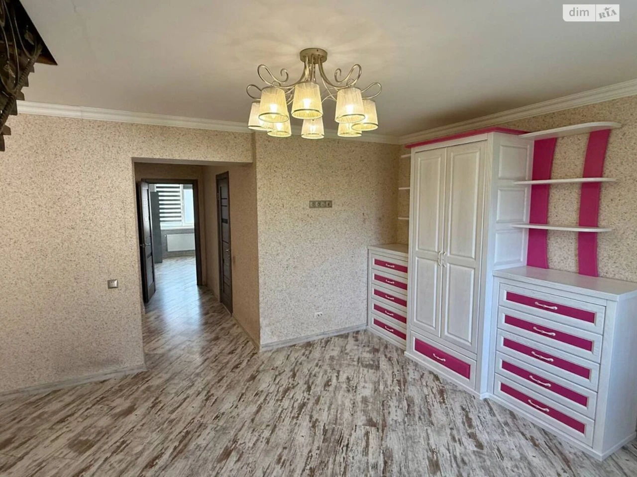 Продаж Квартира Академічний