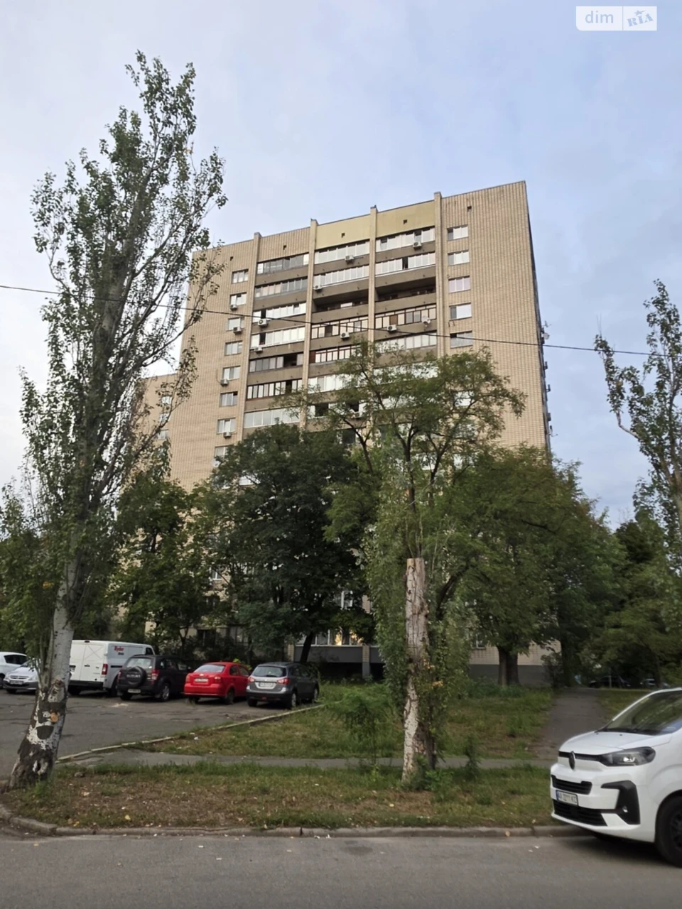 Довгострокова Оренда Квартира Лівобережний Масив