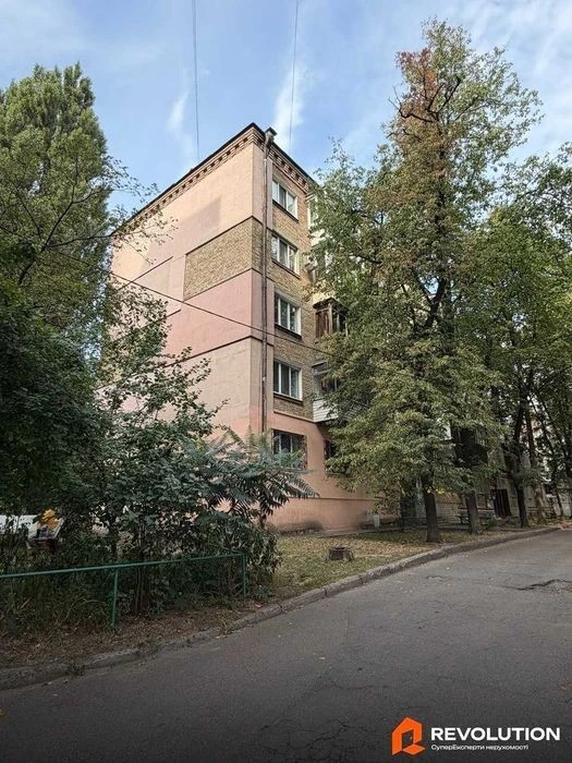 Без комісії. Продаж 2к квартири 44.1м2, вул. Теліги 41А Шевч