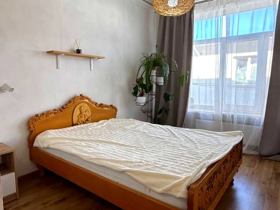 Квартира. Одеса, Михайла Болтенка вул. (Адмірала Лазарєва)