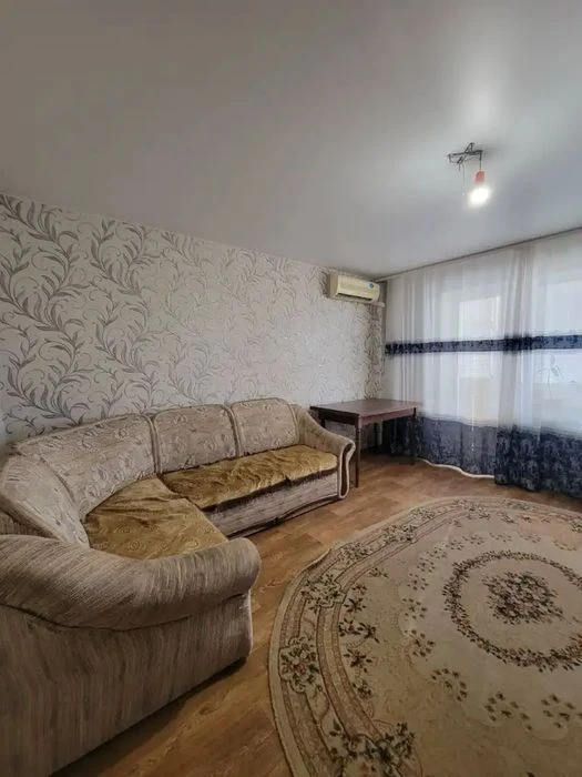 Продам  квартиру Приднепровск ремонт