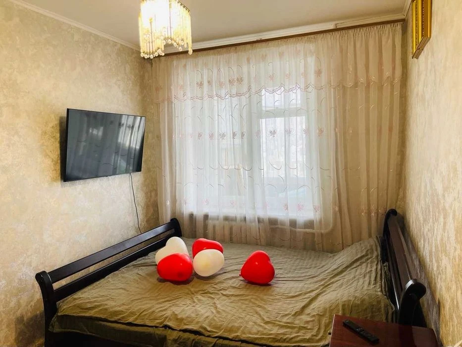 Продаж двокімнатноі квартири в самому центрі міста.
