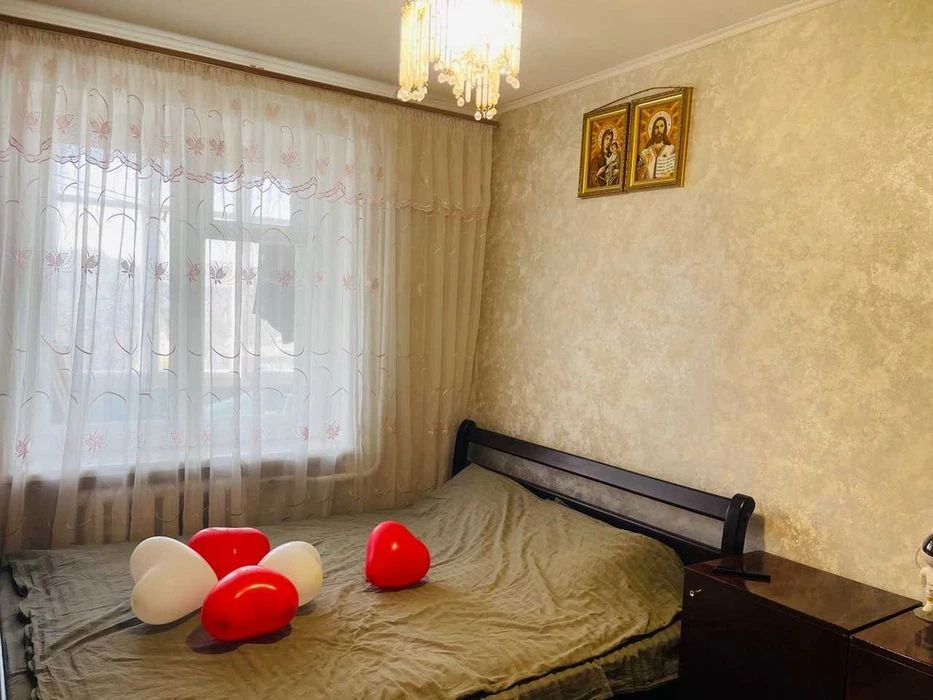 Продаж двокімнатноі квартири в самому центрі міста.