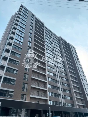Продам видовую  2 ком кв 93 м2 ЖК Бизнес- класс Дипломат, Са