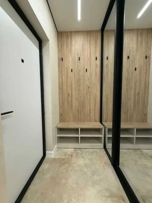 Продам 2к квартиру ЖК Щасливий-2 Новий ремонт! Дві спальні!