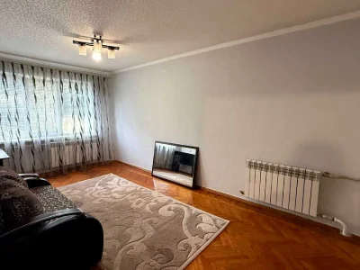 Квартира. Харків, Бучми вул. (Командарма Уборевича)