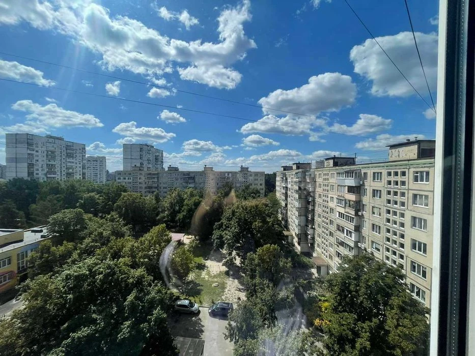 Продаж 3-кім.квартири вул. Олега Мудрака, 37Б