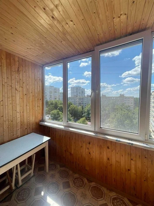 Продаж 3-кім.квартири вул. Олега Мудрака, 37Б