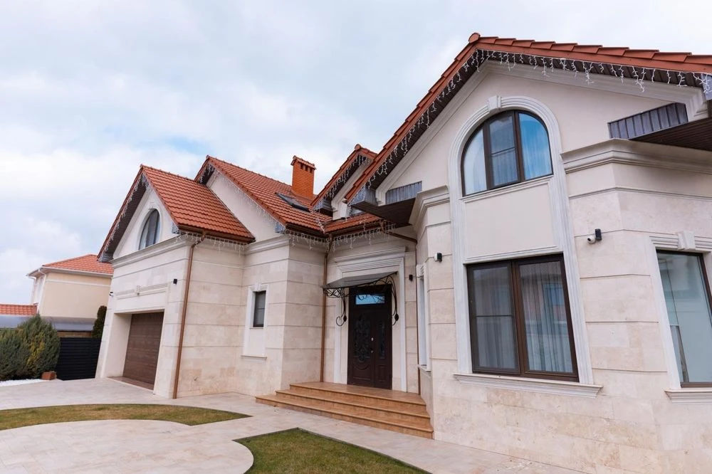 Продажа особняка в Совиньоне, 10 сот, 362м²