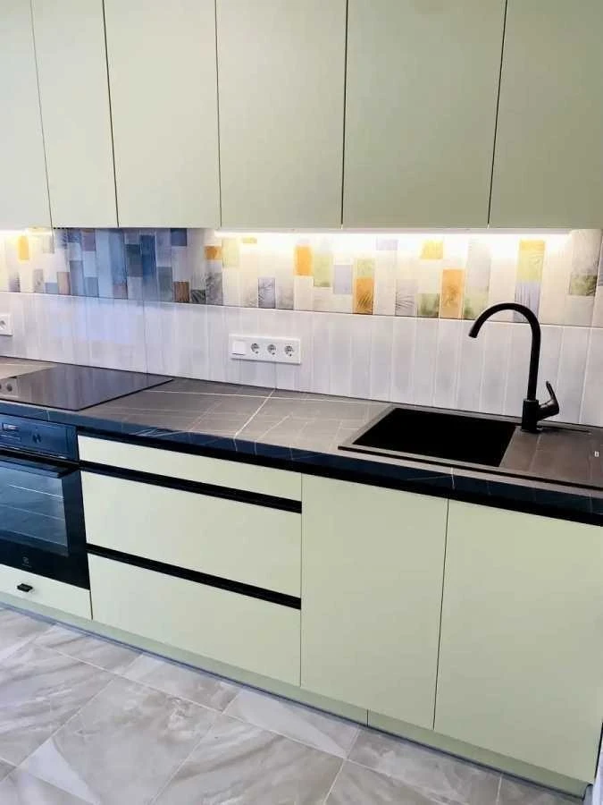 Оренда 1-кімнатної квартири 41 м², Миколи Гулака вул., 4