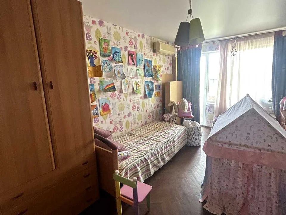Квартира. Київ, Єреванська вул.