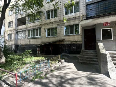 Квартира. Київ, Єреванська вул.