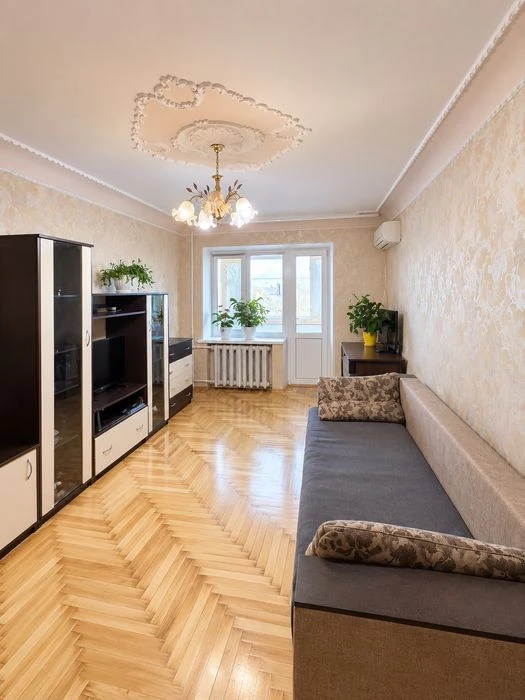 Продаж 2к квартири центр Перемога