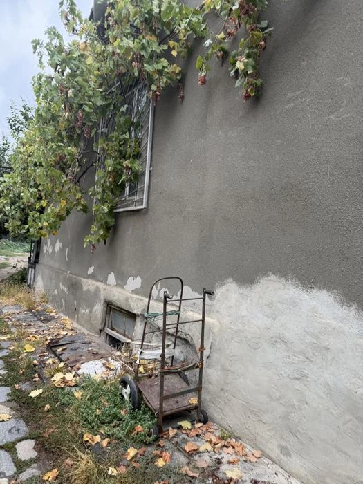 Центр. Модованка ділянка під будіництво будинку  , медичного
