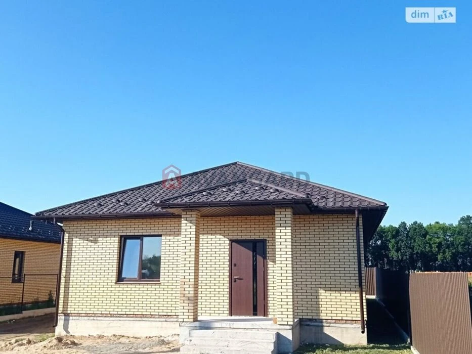Продаж будинку за костелом в районі Тяжилова
