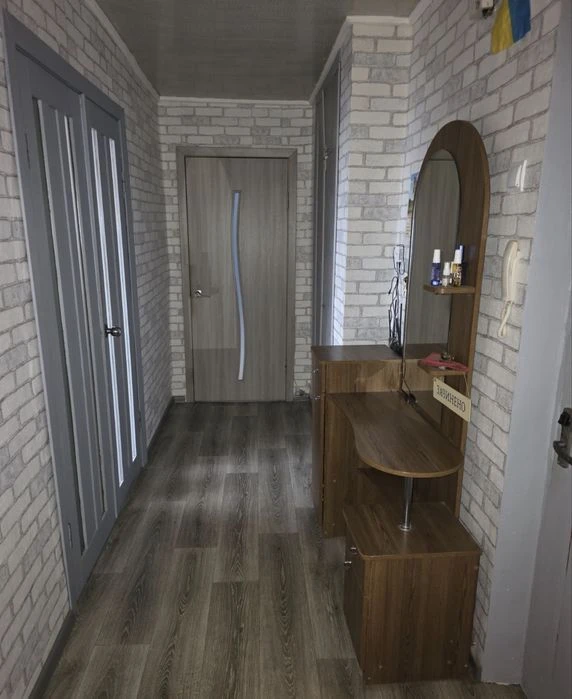 2к. Поділ, 50м2,цегла,окремі кімнати