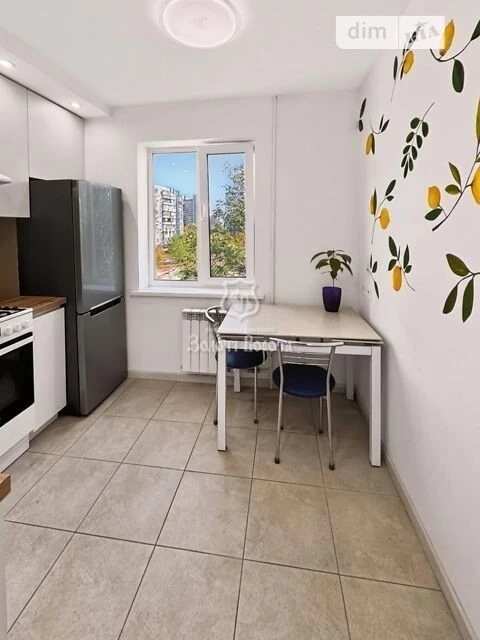 Продаж кімнати 51.8 кв. м на вул. Каштанова 13 • ID 34883445