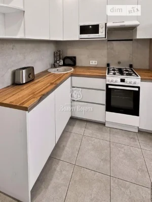 Продаж кімнати 51.8 кв. м на вул. Каштанова 13 • ID 34883445