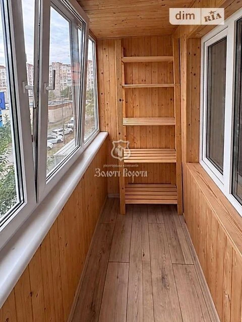 Продаж кімнати 51.8 кв. м на вул. Каштанова 13 • ID 34883445
