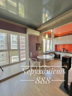 Продаж 1-кімнатної квартири 31 м², Академіка Філатова вул.,