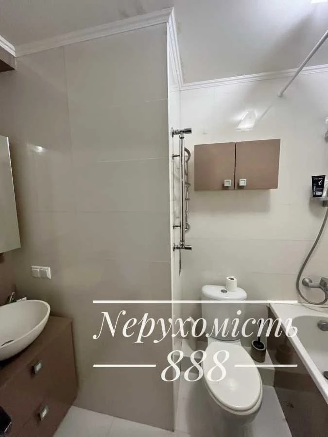 Продаж 1-кімнатної квартири 31 м², Академіка Філатова вул.,