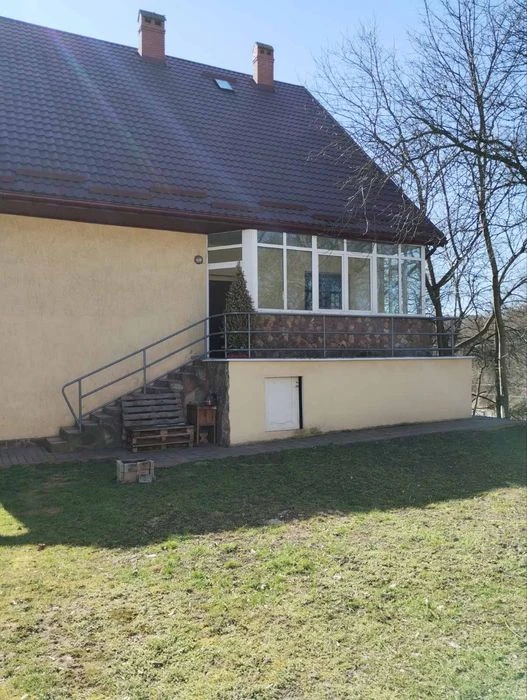Продаж будинку в Львові