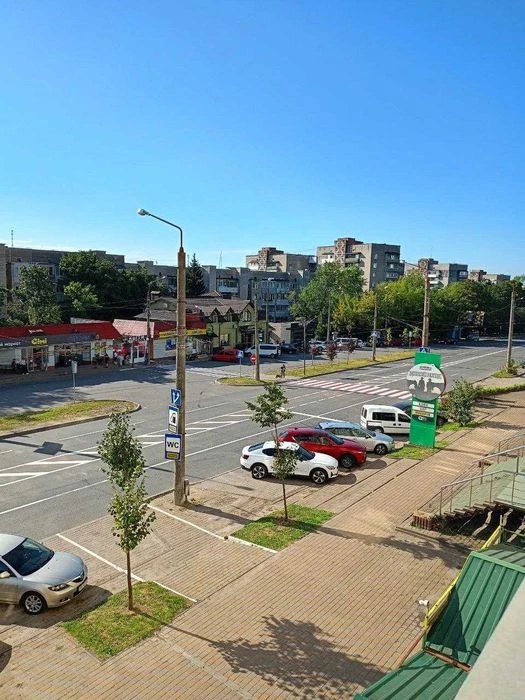 Продам 2 км квартиру під ремонт в закритому житловому компле