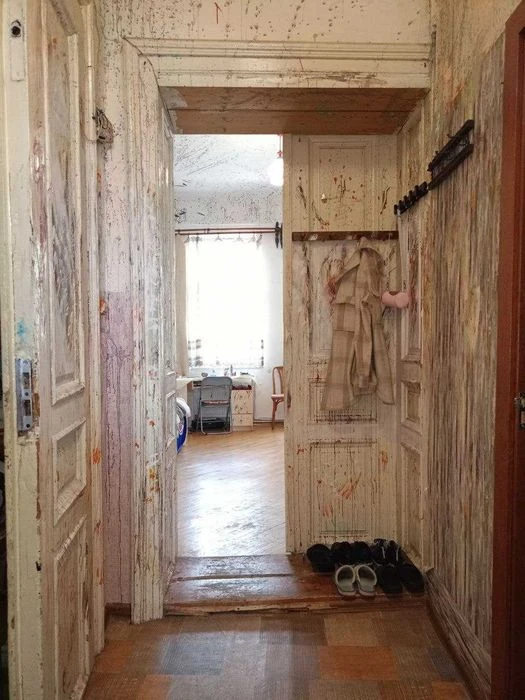 Продам 1 км квартиру в історичному центрі міста , в.Низова.