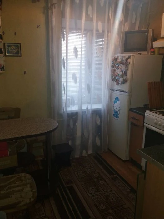 Продам 1-кімнатну квартиру Придніпровьк Дніпрр