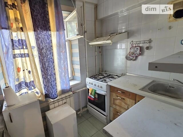 Sale of 1-room apartment 22 sq. m. on Kosmonavta Popovycha 24 st. •