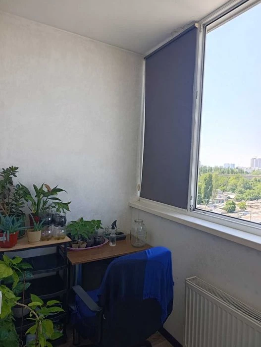 Продам  1-ком.  ул. Бреуса / Рекордная (Марш. Бабаджаняна)