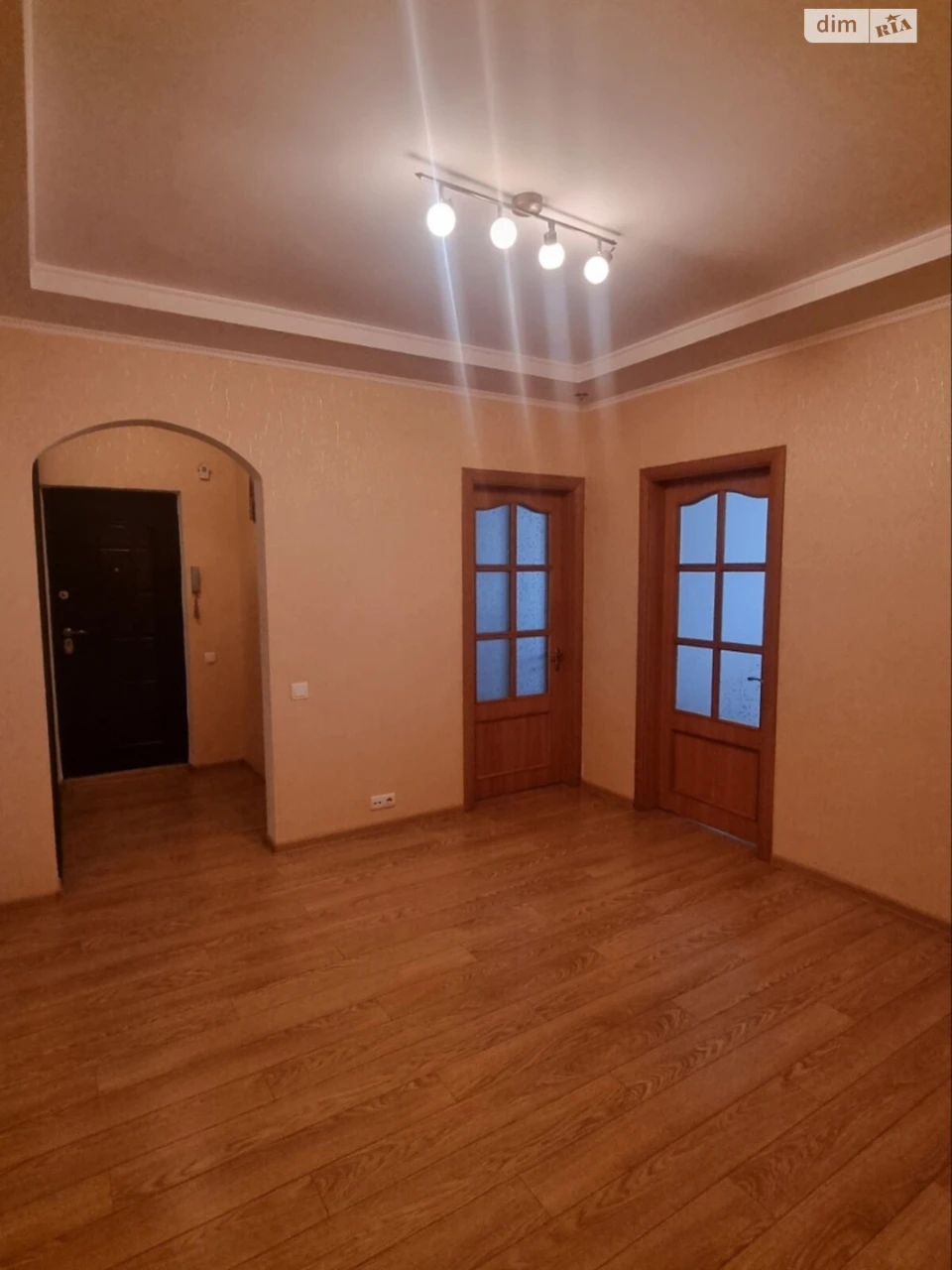 Продаж Квартира Троєщина