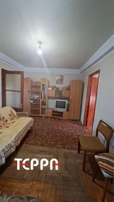 Продаж 2-кімнатної квартири, вул. Перемоги
