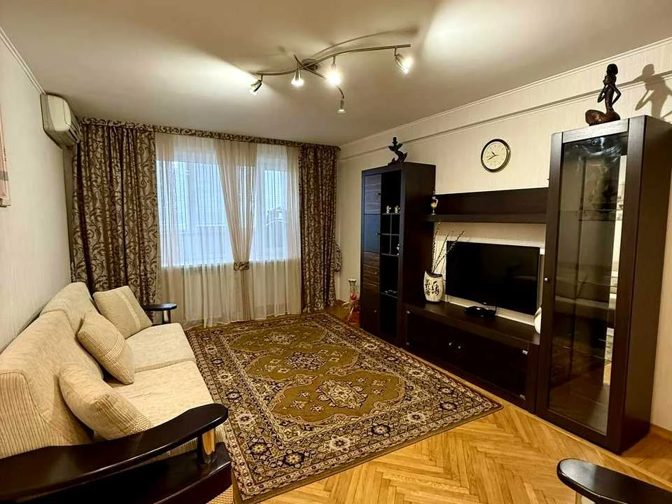 Квартира. Дніпро, Запорізьке шосе