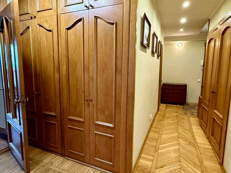 Квартира. Дніпро, Запорізьке шосе