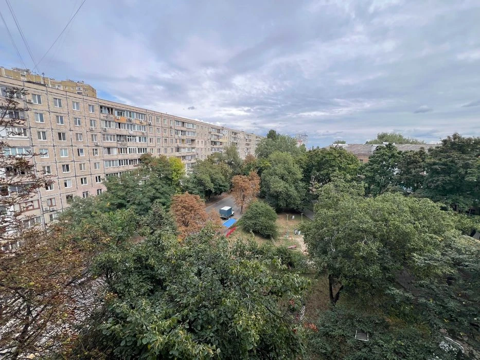 Без % Продаж 1 кім квартири біля метро Дорогожичі, Сирець, Б