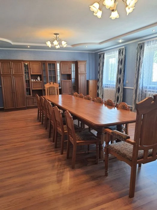 Продаж двоповерхового будинка в Космічному районі в чудовому