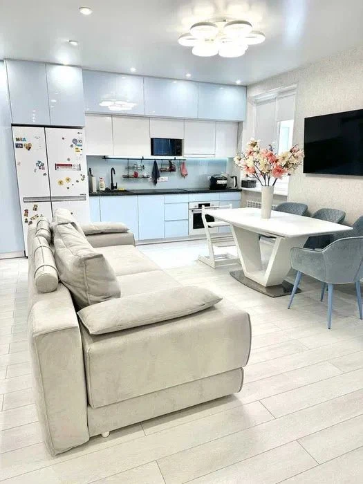 Продам ‼️ЖК Радужний 2 ‼️ 2 комнатная кв-ра, метро Дворец сп