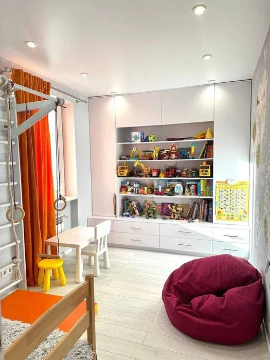 Продам ‼️ЖК Радужний 2 ‼️ 2 комнатная кв-ра, метро Дворец сп