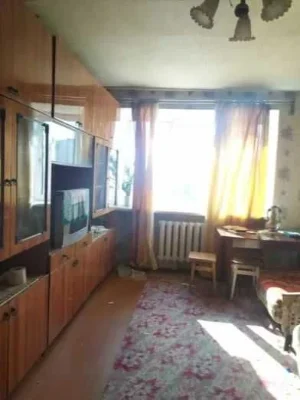 ПРОДАЮ 2-кім.Кв. Рокосовського/Ринки.ТРЦ. Окремі кімнати. Но