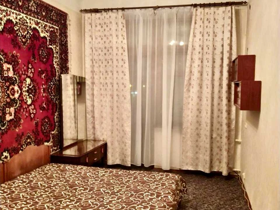 Квартира. Харків, Павлівський майдан пл. (Рози Люксембург ма